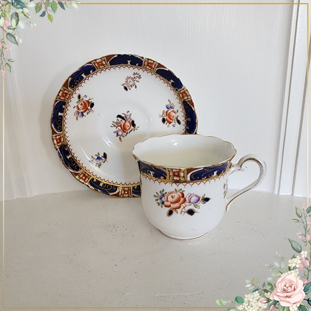 Beautiful Rare Vintage English Tuscan China trio C1940s in lovely condit…